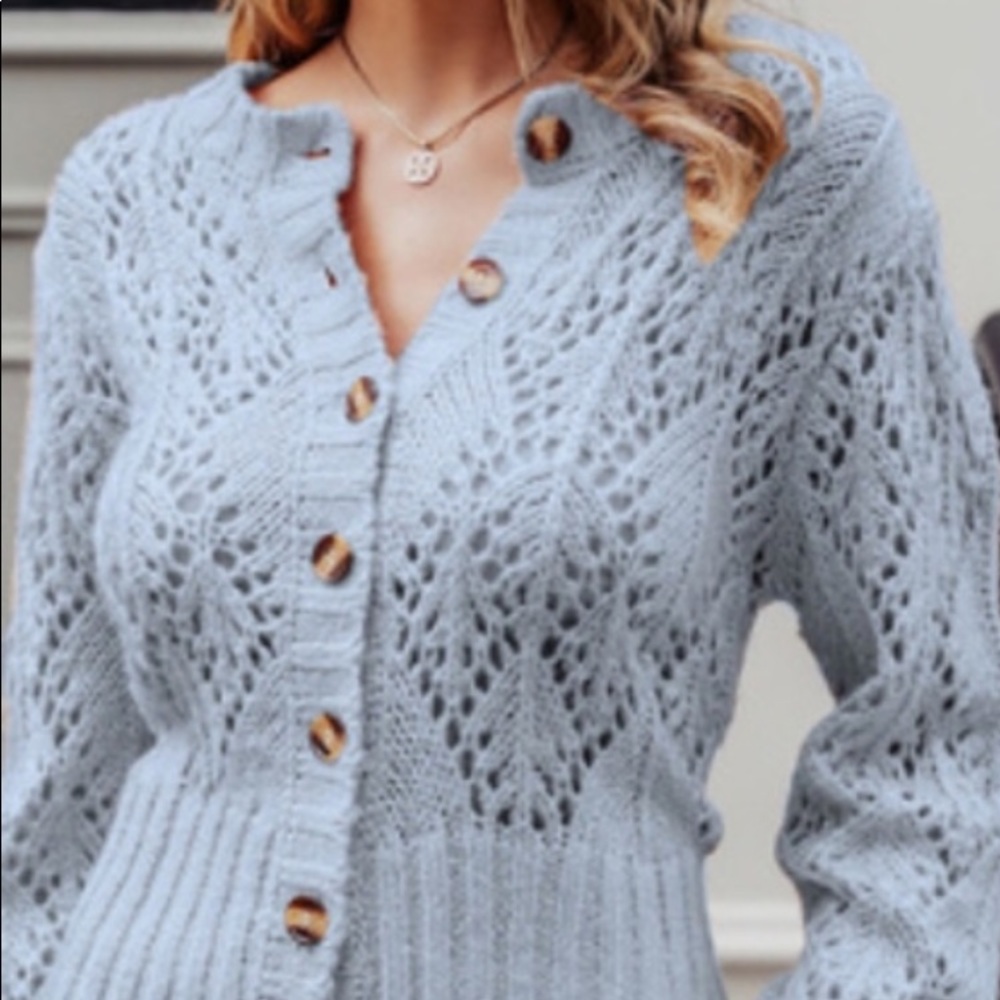 🥳HP🥳Beautiful soft light blue knit sweater🎊💐🎉 - Picture 5 of 8